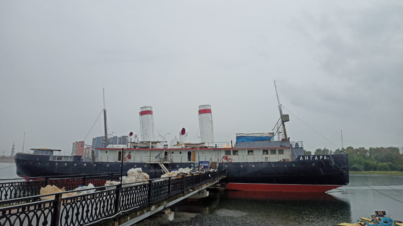 Капремонт ледокола "Ангара" в Иркутске выполнили на 50 процентов