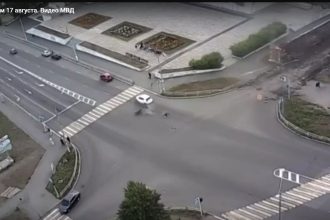 Водитель мопеда 13-ти лет и его пассажир пострадали в столкновении с тойотой в Усть-Илимске