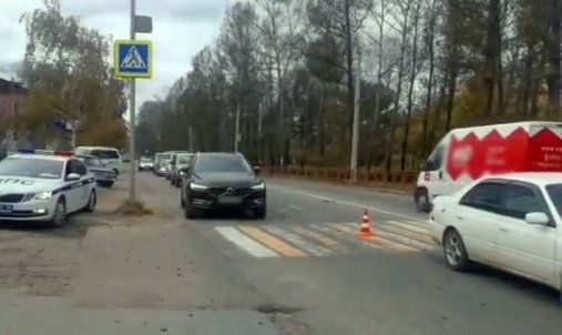 Автомобилист наехал на 11-летнюю школьницу в Шелехове