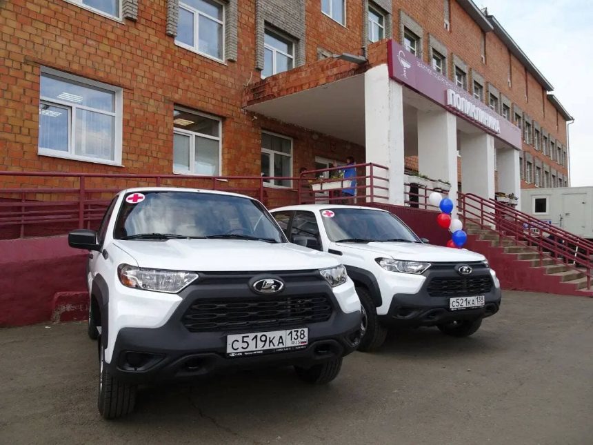 Главврачам участковых больниц Тангуя и Харанжино в Братском районе передали автомобили