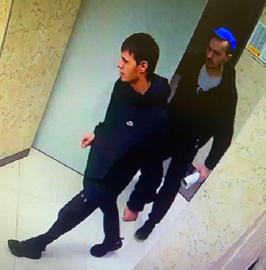 Полиция Иркутска ищет подозреваемых в краже телефона у школьницы