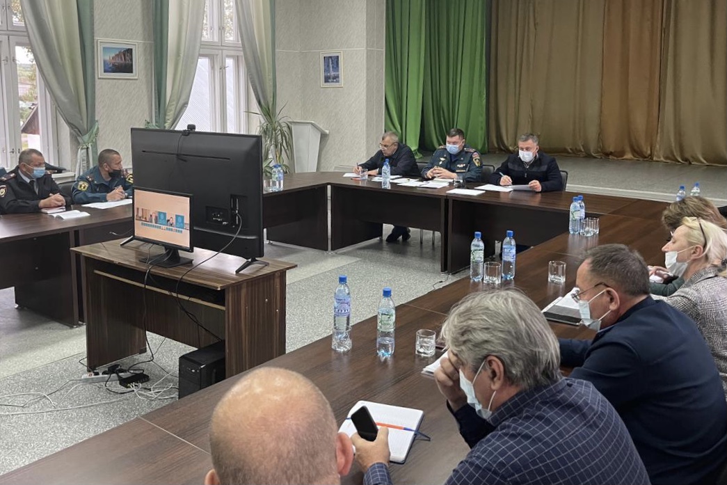 Семьи погибших и пострадавшие в крушении самолета в Приангарье получат компенсации в течение 2-3 дней