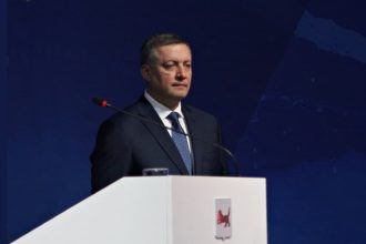 Слово офицера держит. Год губернаторства Игоря Кобзева