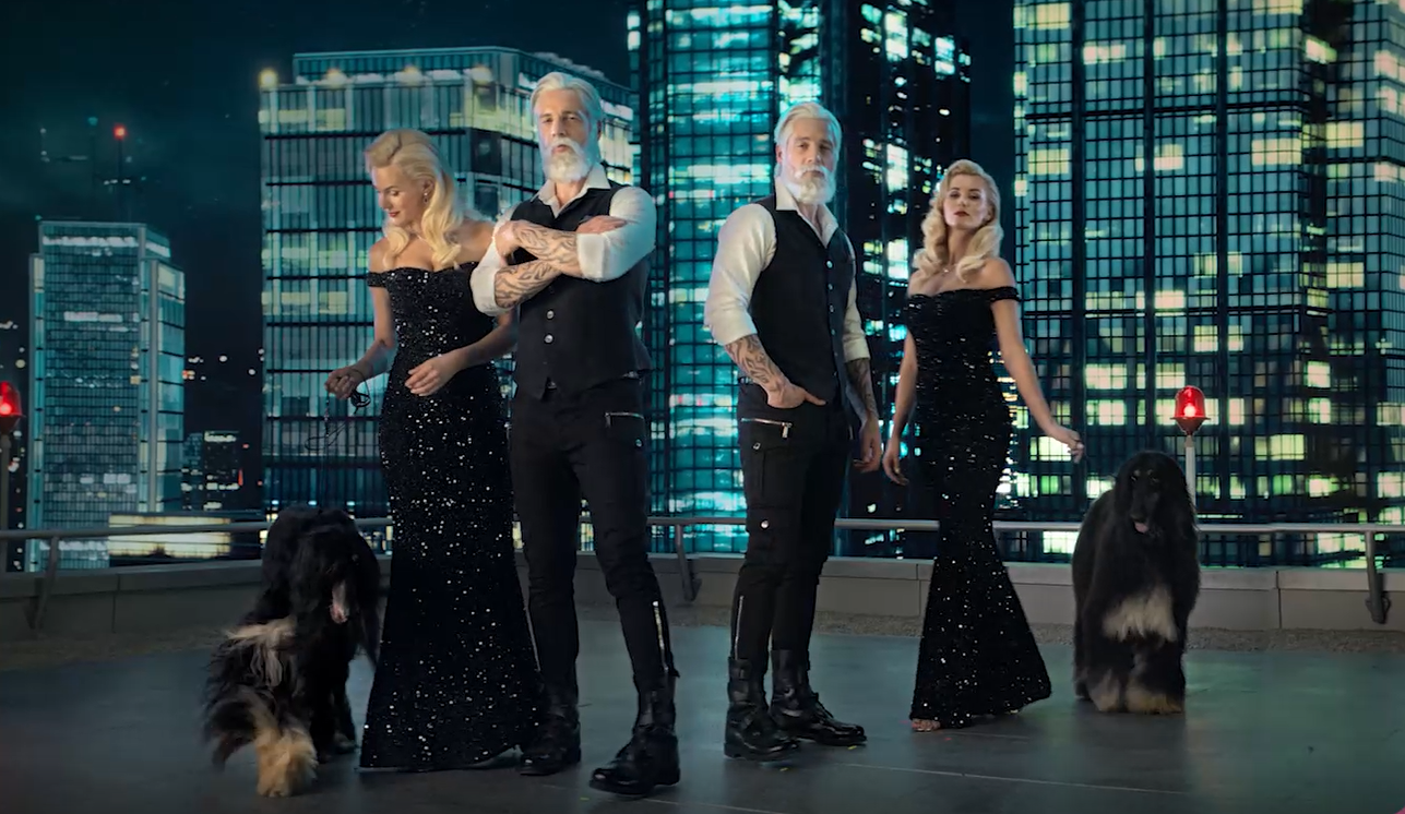 Tele2 отмечает 30-летие мобильной связи в России