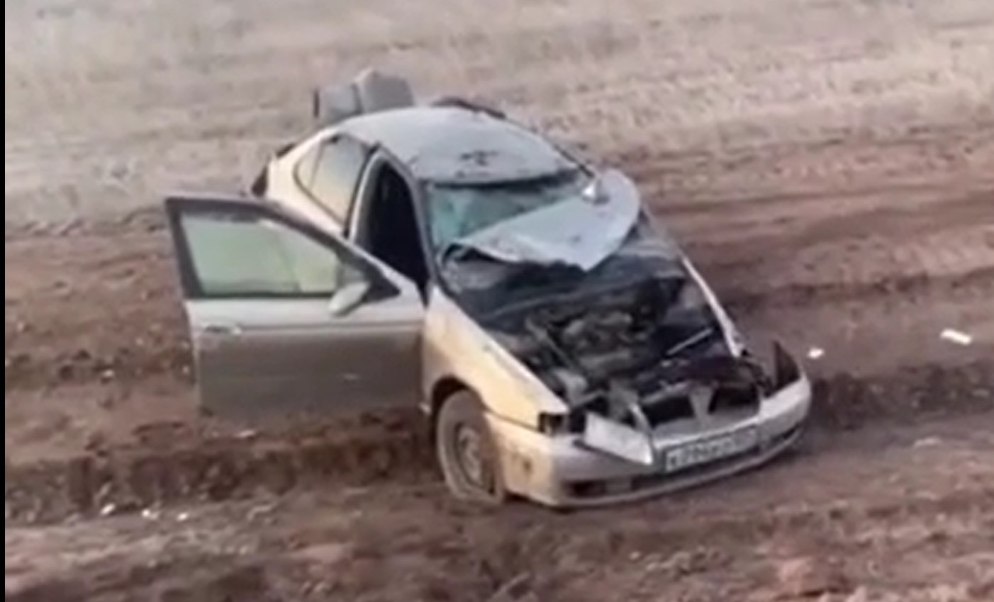 28-летняя женщина погибла в результате опрокидывания Nissan Sunny в Приангарье