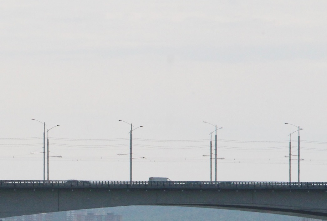 По трем мостам в Иркутске запретят проезд грузовиков с 15 октября