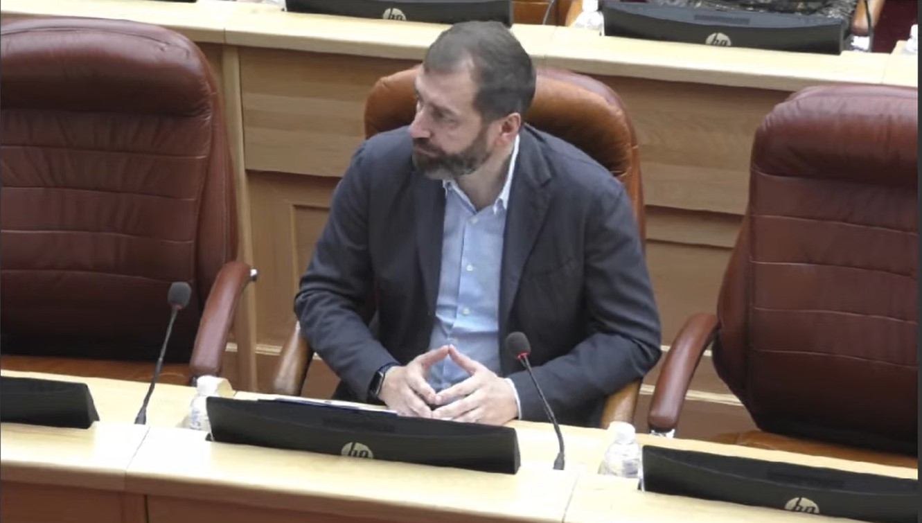 Спикер ЗС: Пациенты Приангарья не могут дозвониться до поликлиник