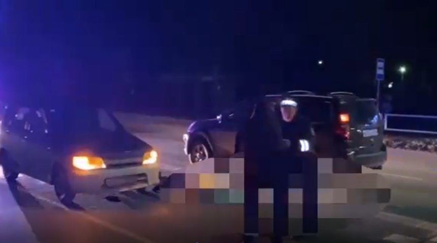 В Братске пешехода от удара одним автомобилем отбросило под колеса другого