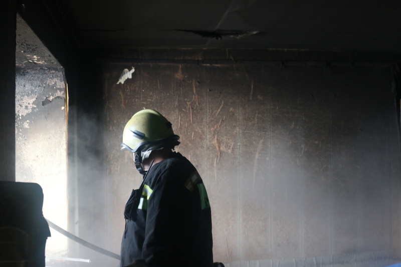 Во время пожара на заводе в России погибло 15 человек