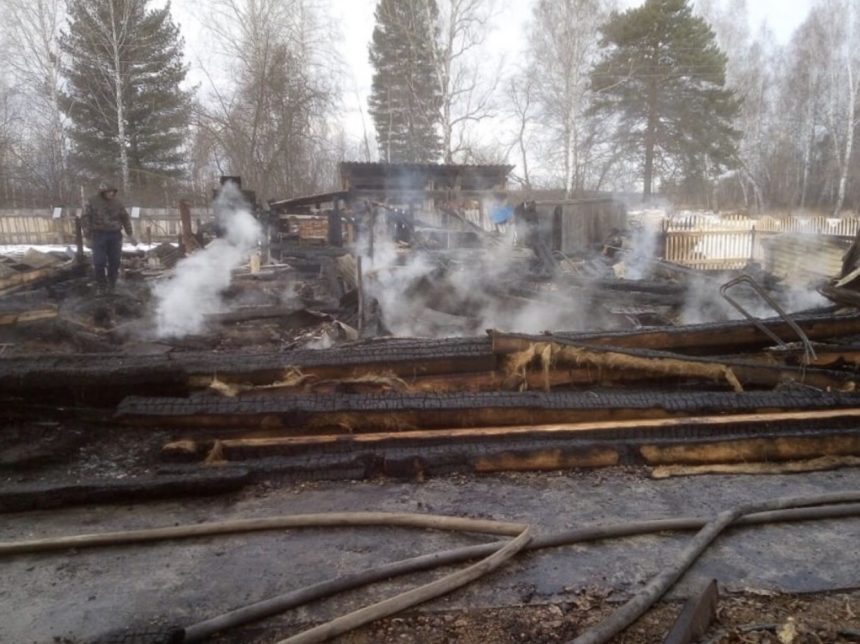 Семейная пара погибла на пожаре в селе Бузыканово Тайшетского района