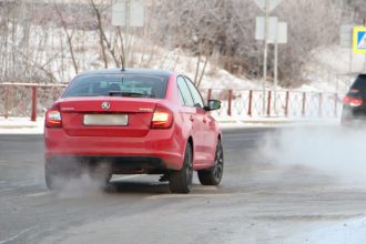 Госдума приняла в первом чтении проект закона об отмене обязательного техосмотра