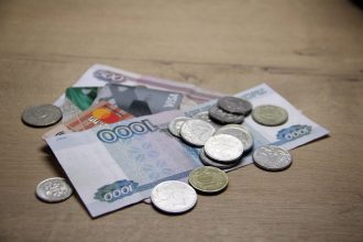 МРОТ в России в 2022 году составит 13 890 рублей