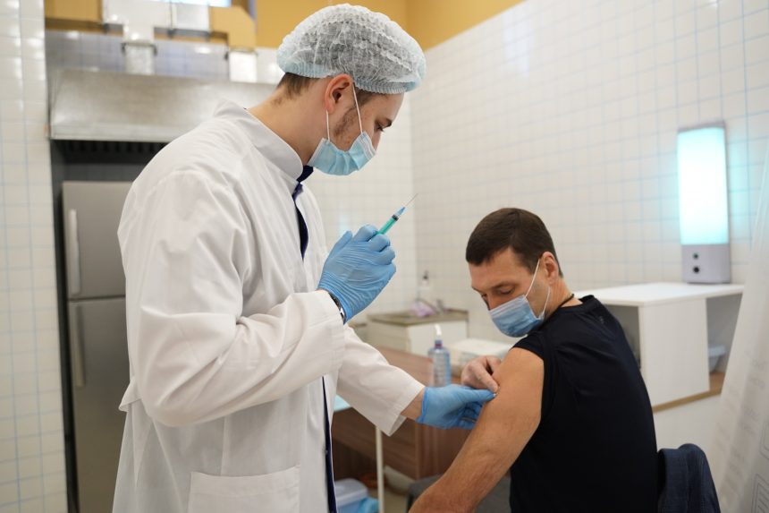 Темпы вакцинации пятикратно увеличились в Приангарье
