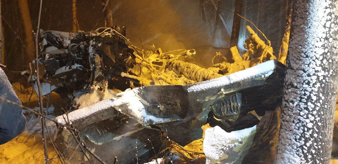 Все на борту упавшего под Иркутском самолета погибли
