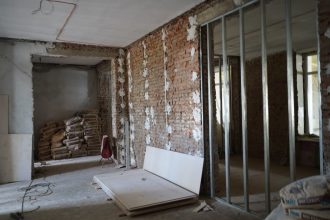Иркутской области выделят федеральные средства на капремонт 41 школы