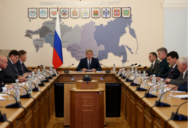 Полпред президента провел совещание по уборке урожая в Сибири