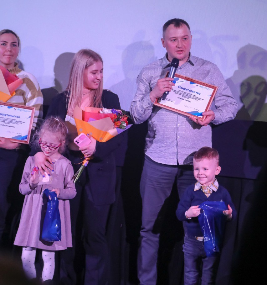 25 молодых семей Иркутска получили жилищные сертификаты