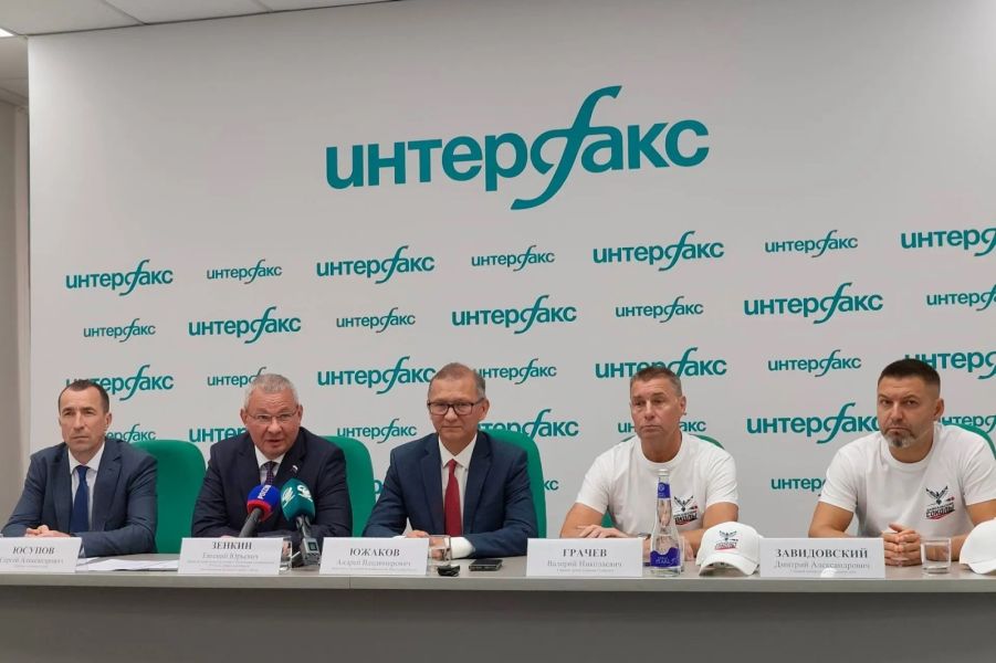 Иркутские хоккеисты возвращается в Суперлигу