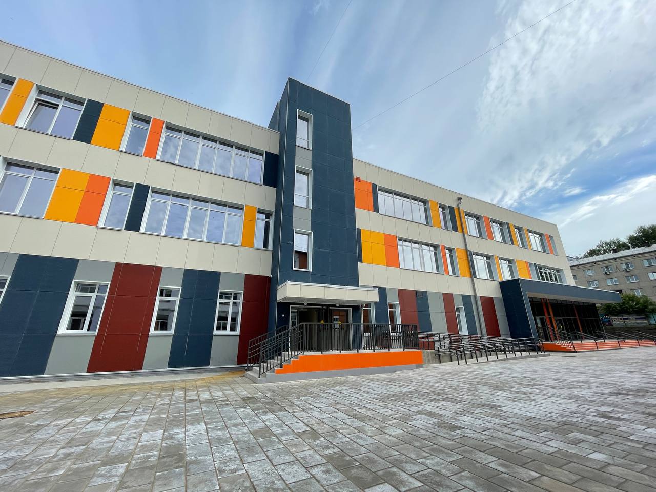 500 детей пойдут в новый блок начальной школы №14 в Иркутске в сентябре