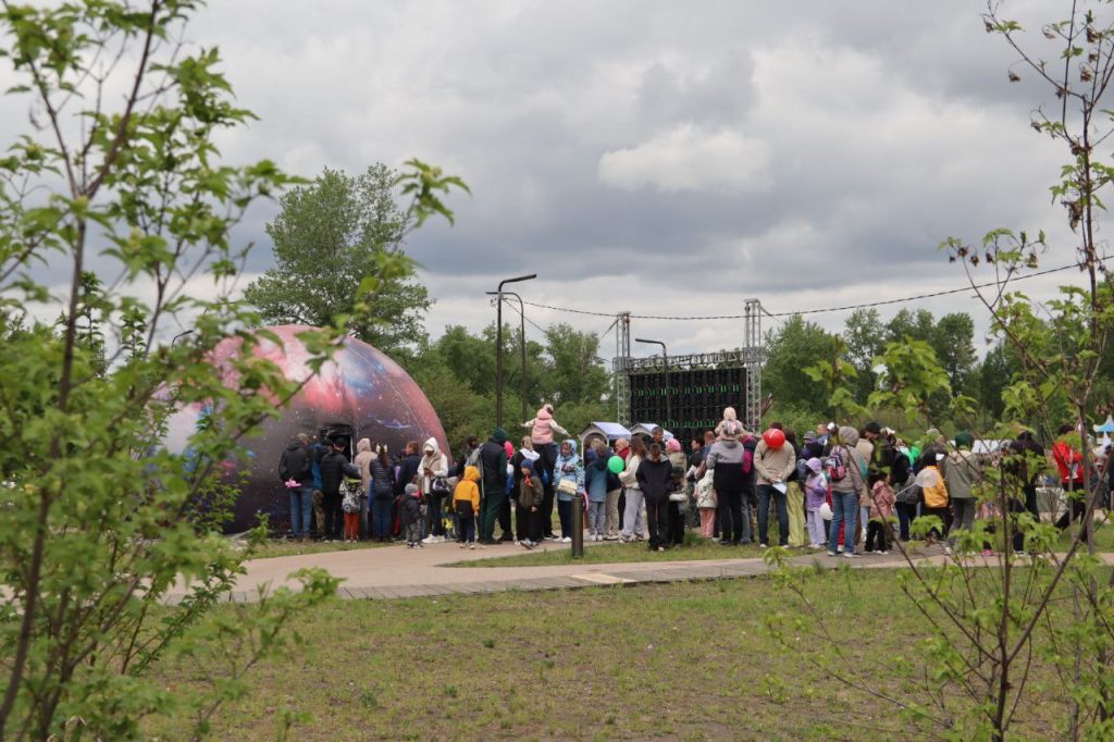 Ленинский округ Иркутска отмечает 105-летие: промышленное сердце города объединяет историю и инновации
