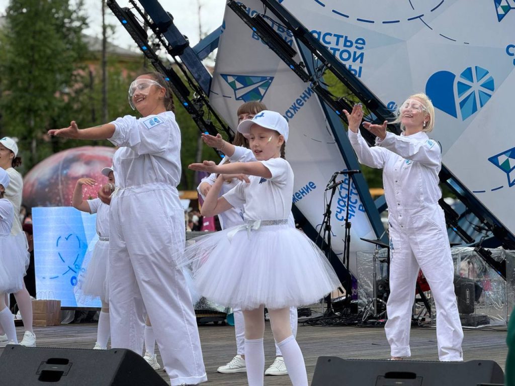Ленинский округ Иркутска отмечает 105-летие: промышленное сердце города объединяет историю и инновации