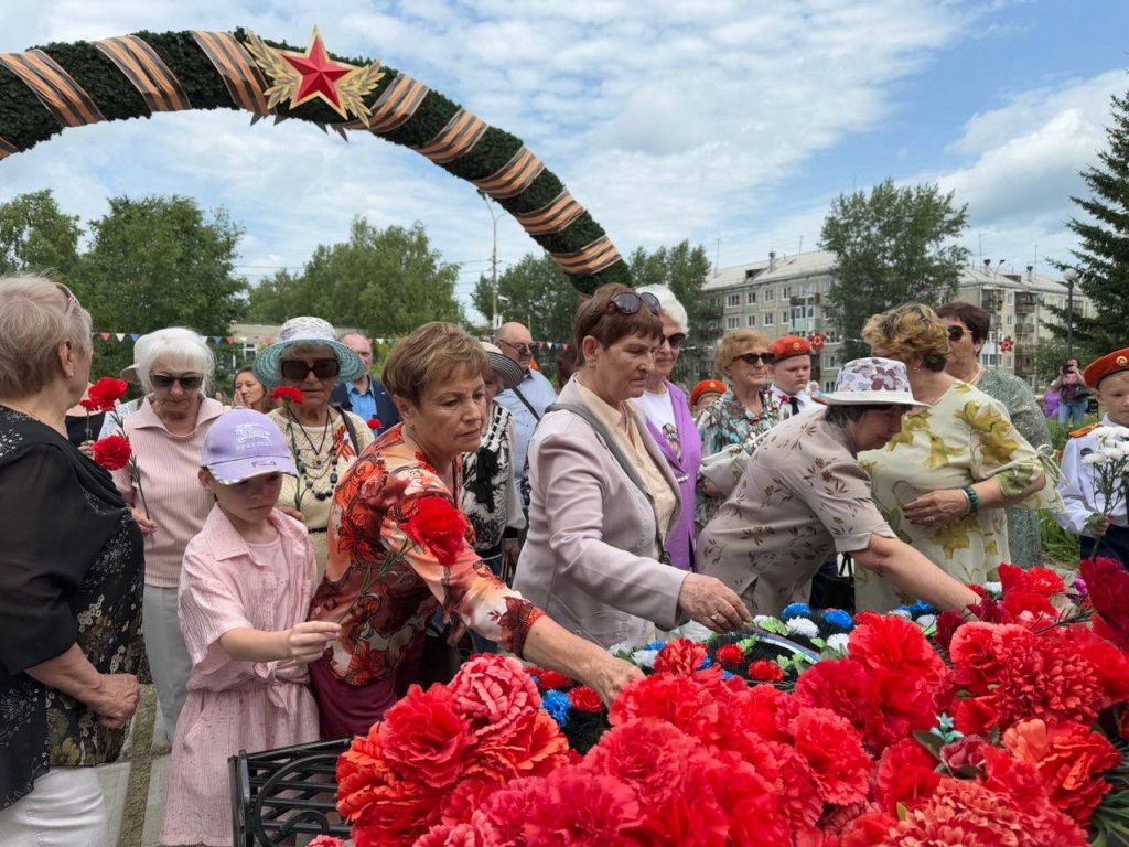 В Братске прошли памятные мероприятия в День памяти и скорби