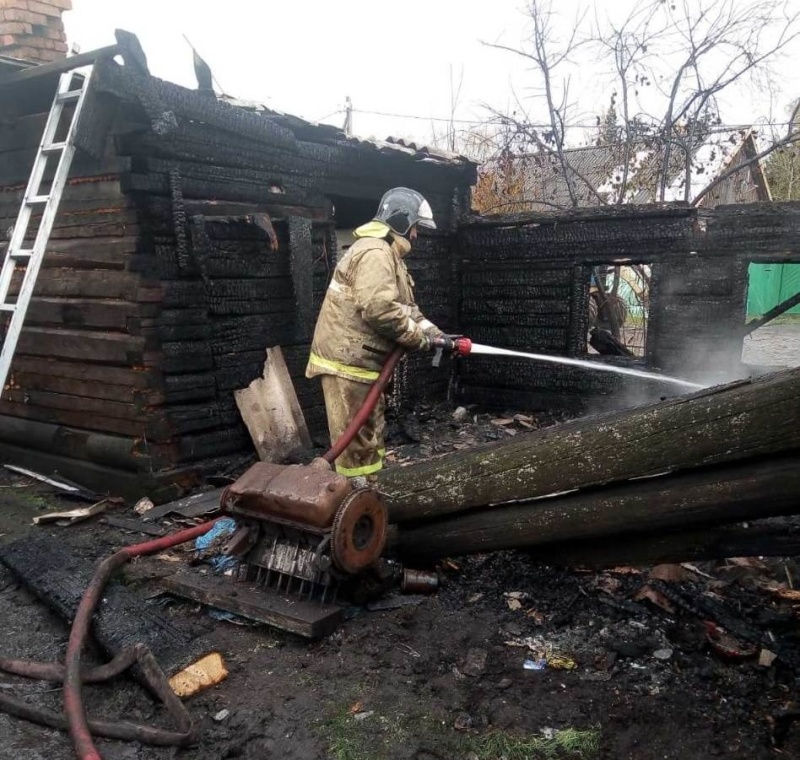 7-летний мальчик попал в больницу из-за пожара в частном доме в Иркутском районе