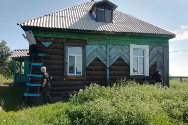 В Большой Елани начали ремонтировать школу искусств
