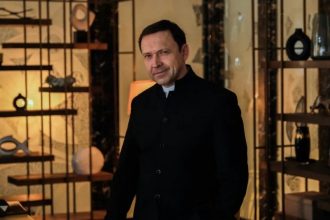 Akter Iz Irkutska Sygral V Seriale Bednye Smeyutsya Bogatye Plachut