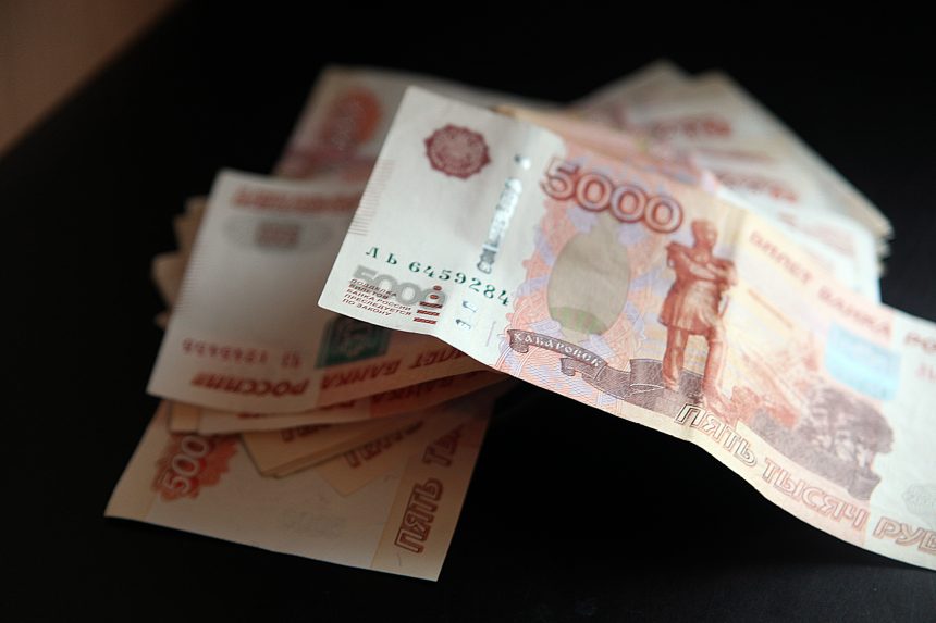 Двоих мужчин осудили в Бодайбо за кражу золота на 43 млн рублей