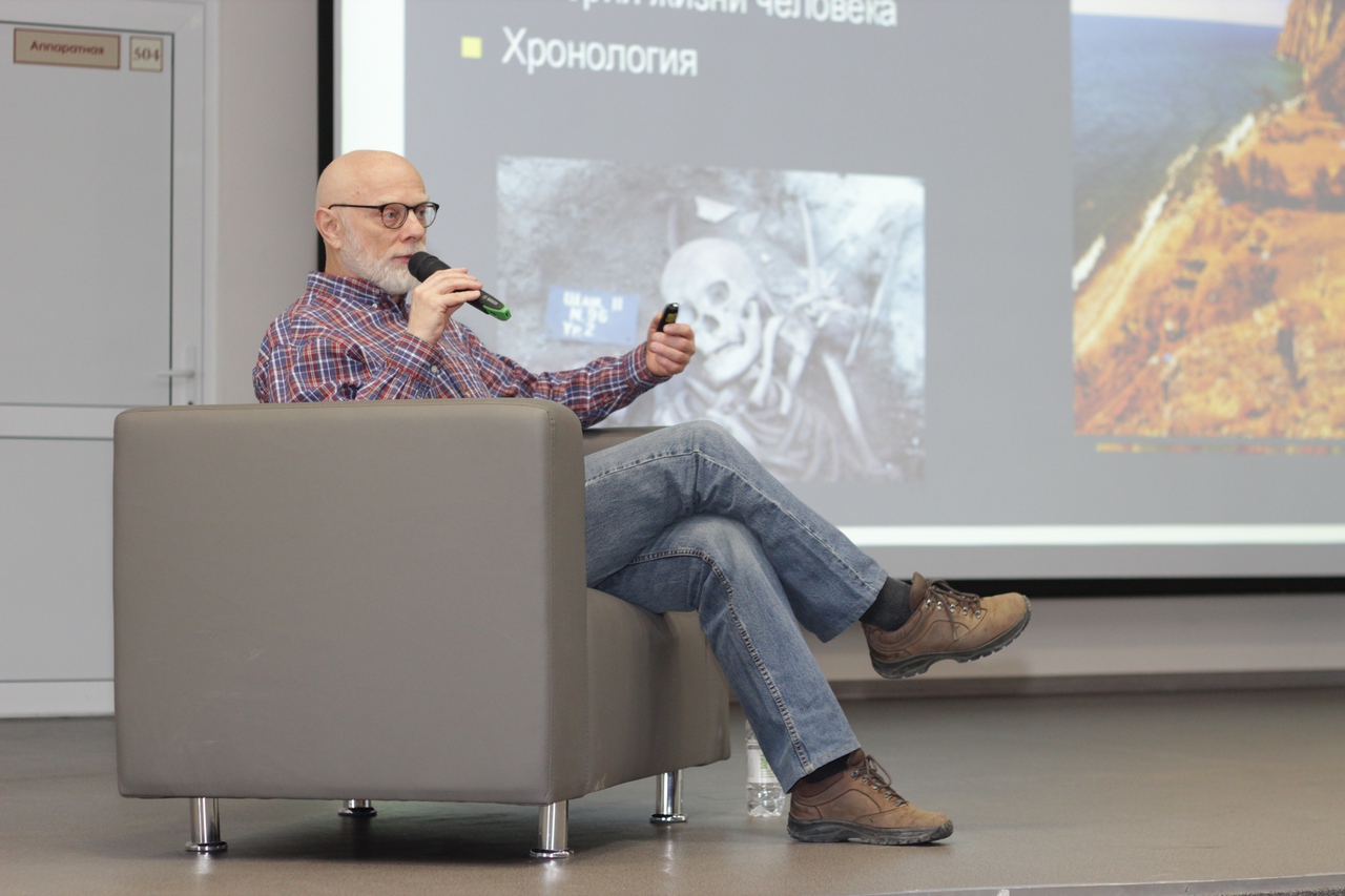 Археолог с мировым именем расскажет о древних могильниках Прибайкалья