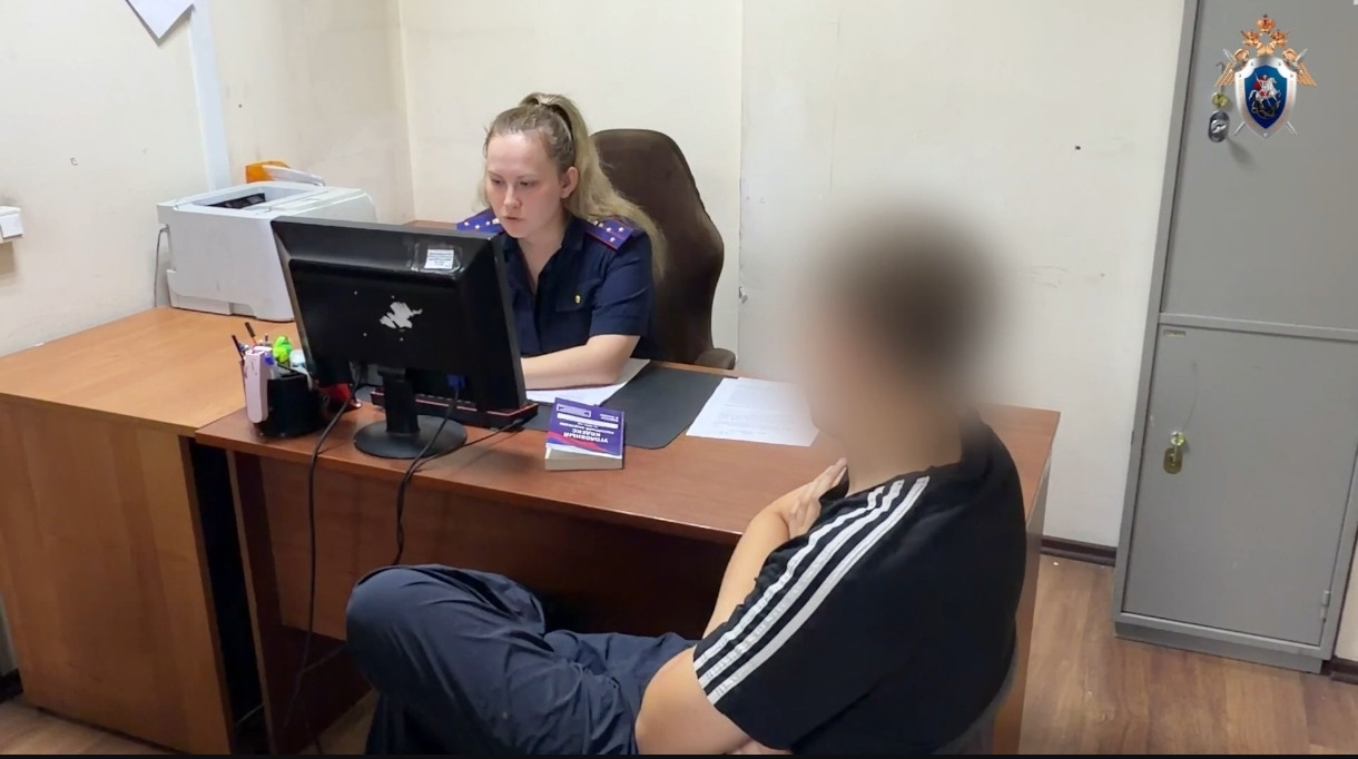 В Иркутске задержали 17-летнего подростка, который переехал парня после драки
