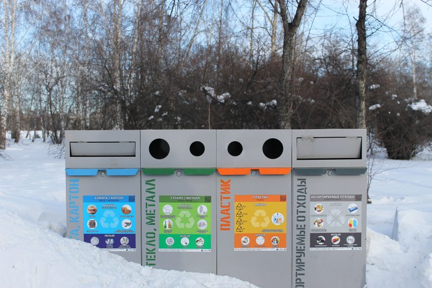 Более 860 контейнеров для сбора мусора установили в Иркутске в 2021 году