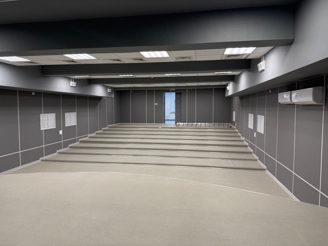 В Ангарске отремонтировали молодежный центр "Театральный"