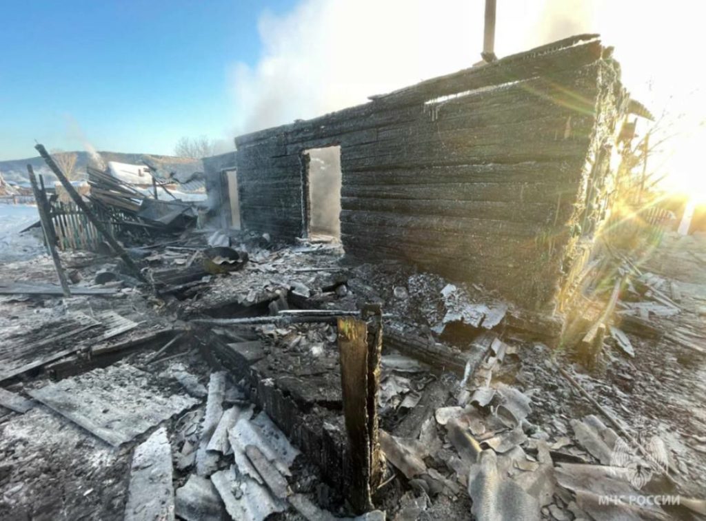 Пожар унес жизнь пенсионера в Жигаловском районе Иркутской области