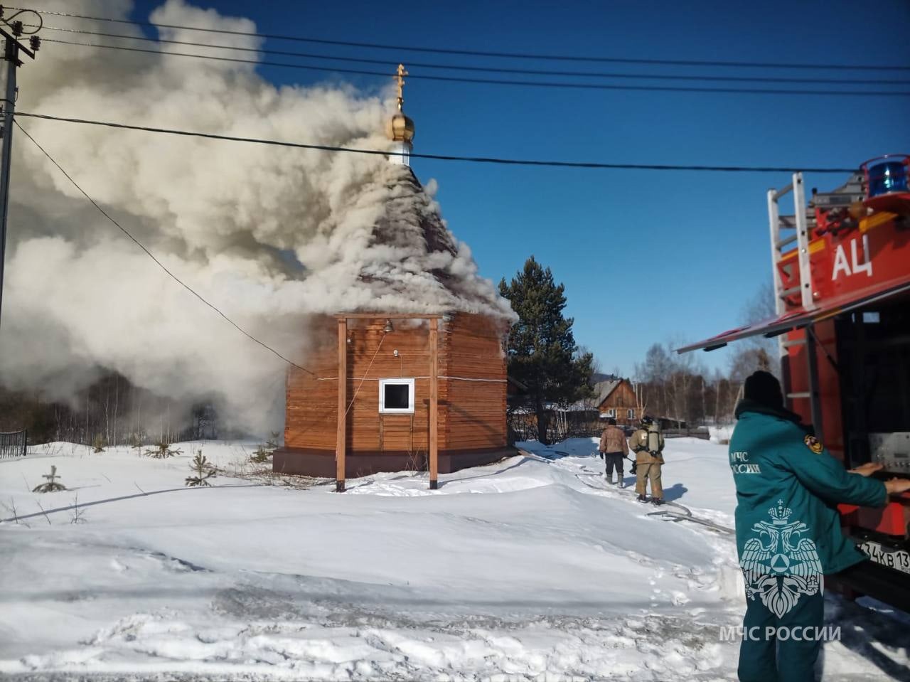 Часовня горела в поселке Мурино Слюдянского района