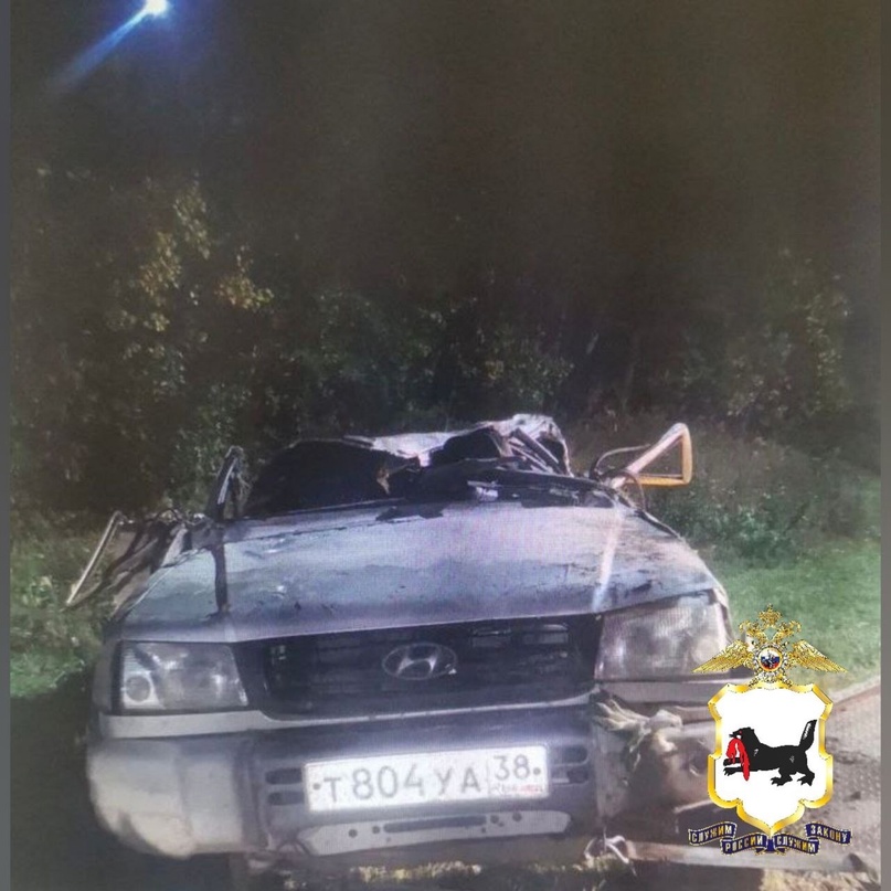 Четыре человека пострадали при опрокидывании внедорожника на объездной дороге Ангарска