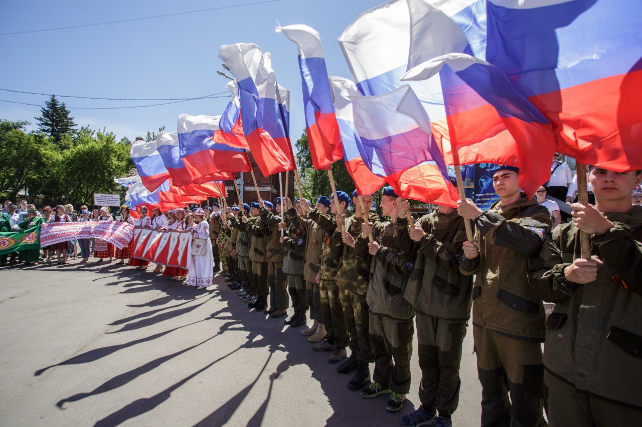 День Государственного флага России отметят в Иркутске 22 августа