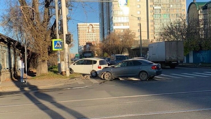 Десять детей и 19 взрослых пострадали в ДТП в Иркутске и районе за неделю