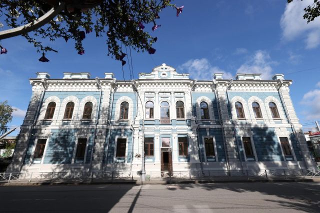Дом офицеров в Иркутске готовят к открытию