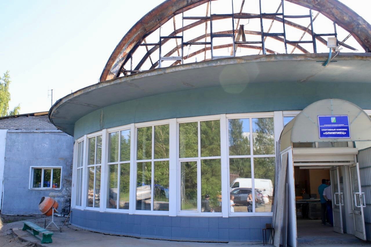 Дом молодежи, спорткомплекс и поликлинику ремонтируют в Усть-Илимске