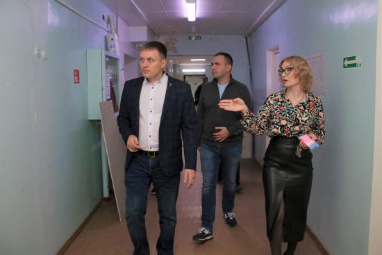 Дополнительные помещения для городской поликлиники № 1 капитально ремонтируют в Усть-Илимске