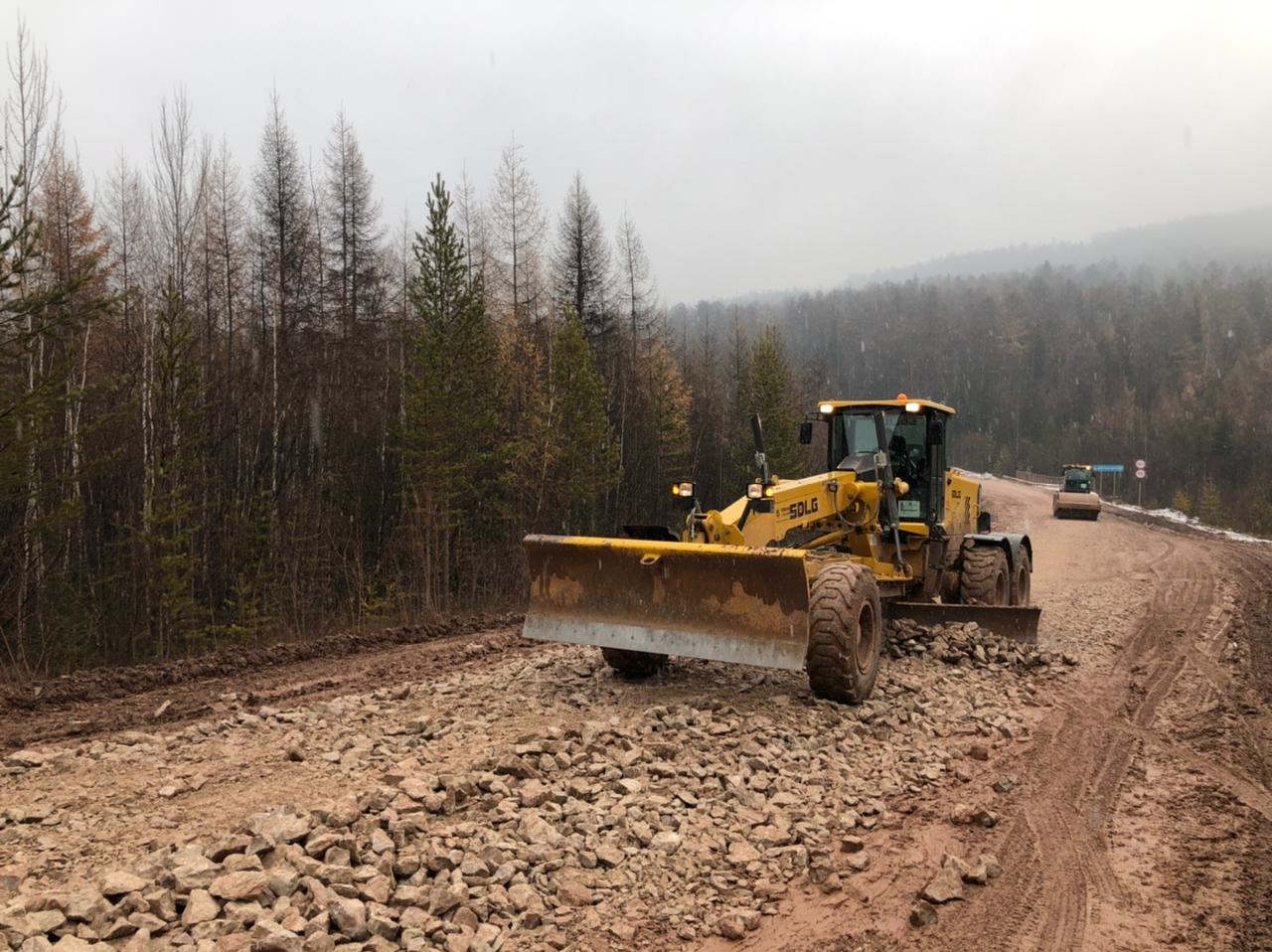 Дорогу Усть-Кут - Уоян продолжают восстанавливать после летних дождей