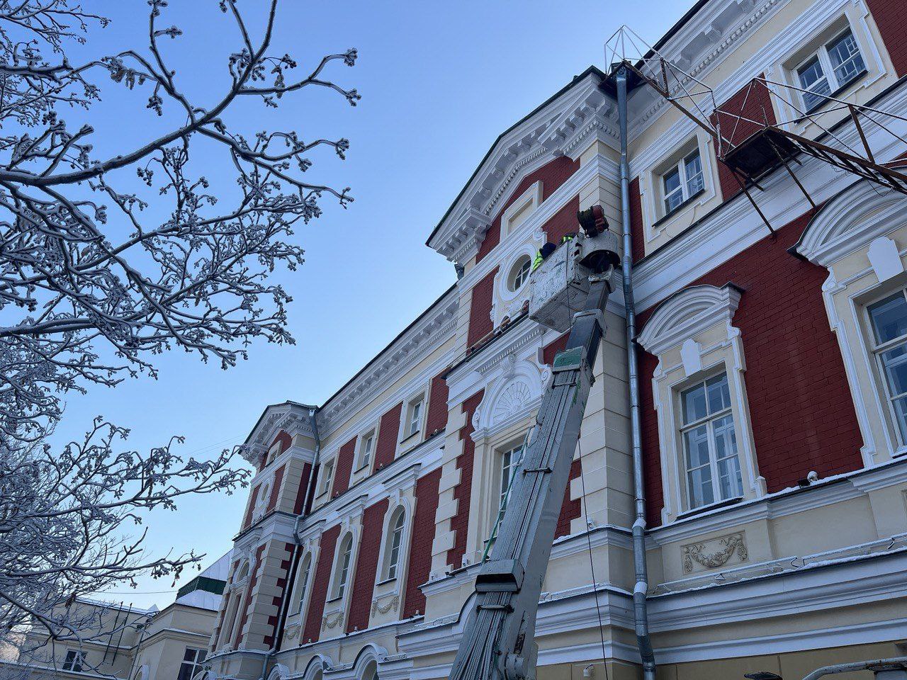 Драмтеатр Иркутска украсят 387 светодиодных ламп