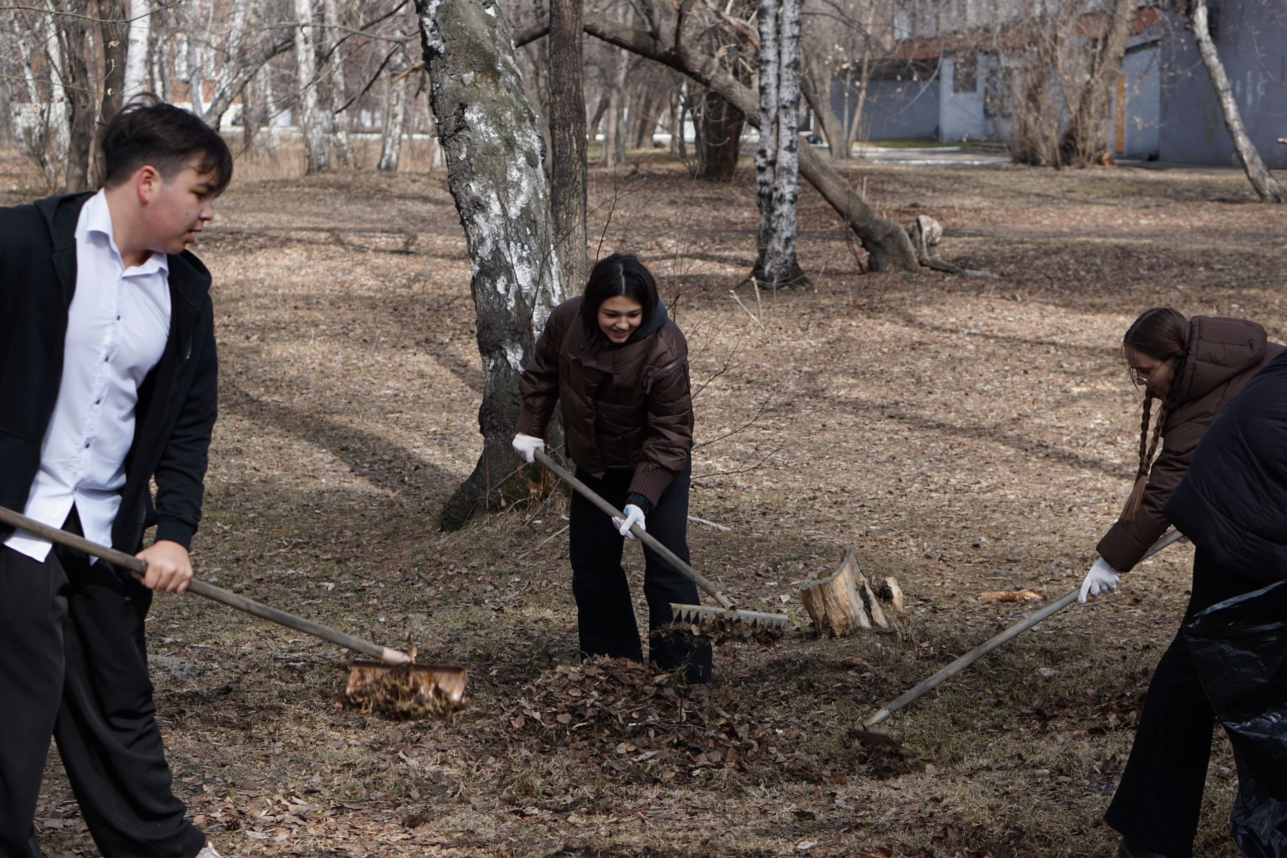 Весенний перезапуск. Иркутск вышел на субботник