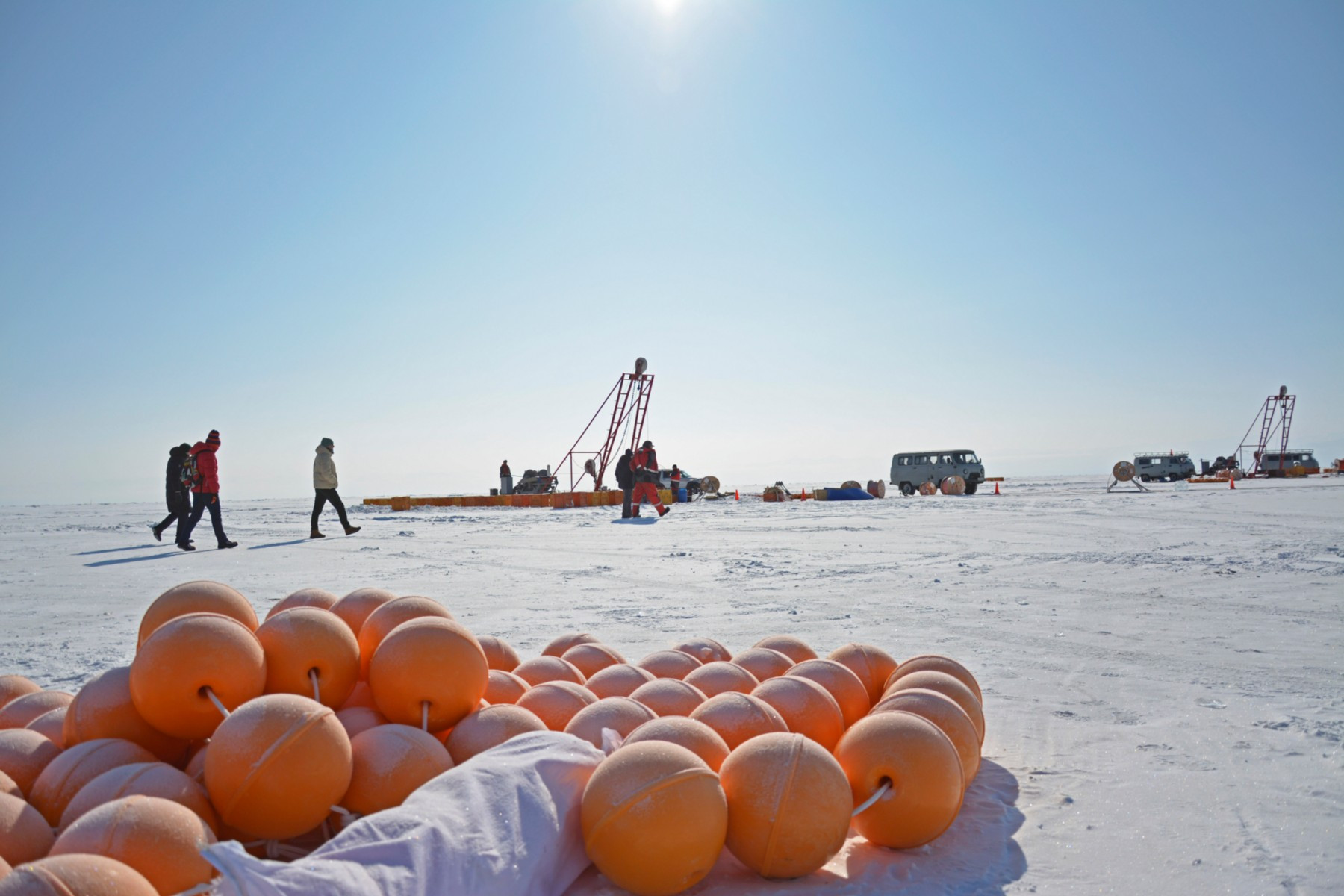 Очередной этап строительства нейтринного телескопа стартует на Байкале
