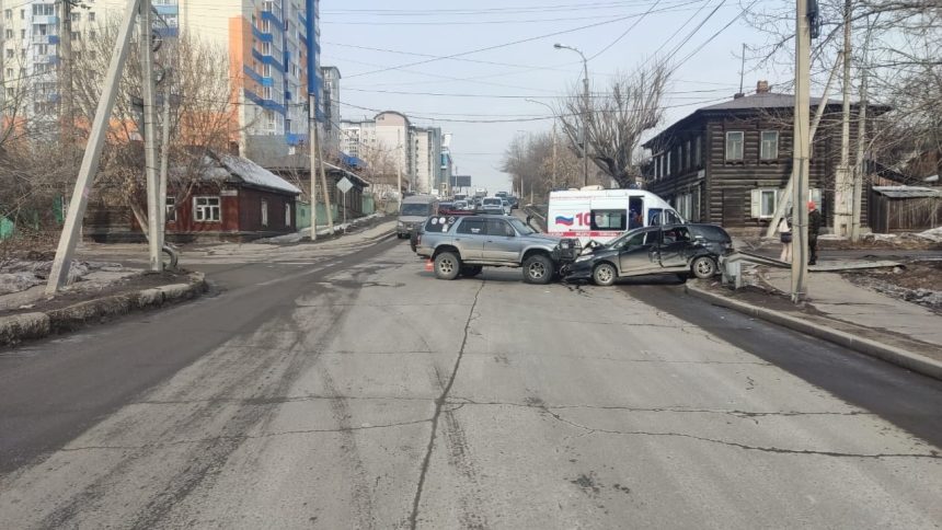 Два человека погибли и 16 пострадали в ДТП за неделю в Иркутске и пригороде