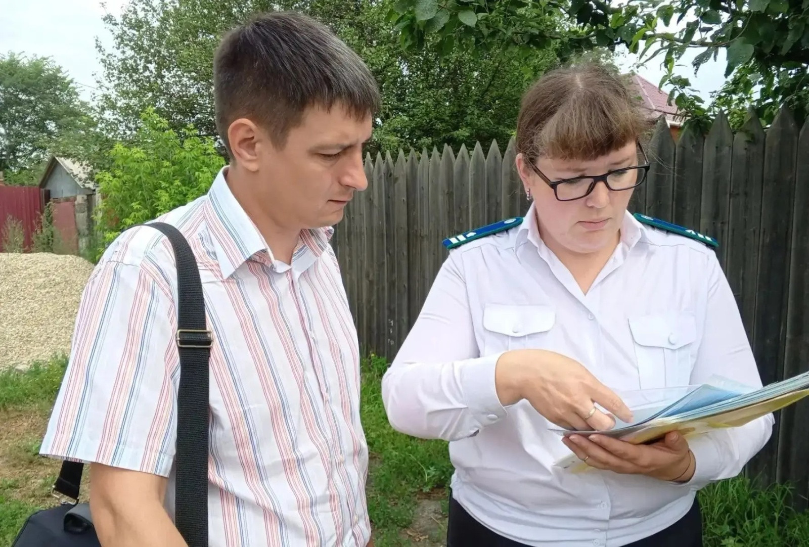 Более 250 жалоб на нарушение правил содержания животных поступило в Приангарье с начала 2026 года