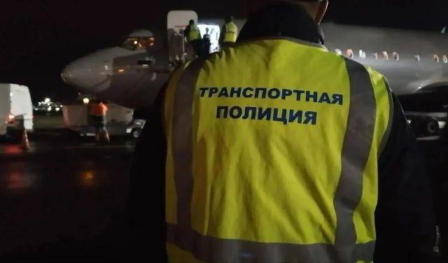 В Иркутске оштрафовали пассажира, который закурил в самолёте