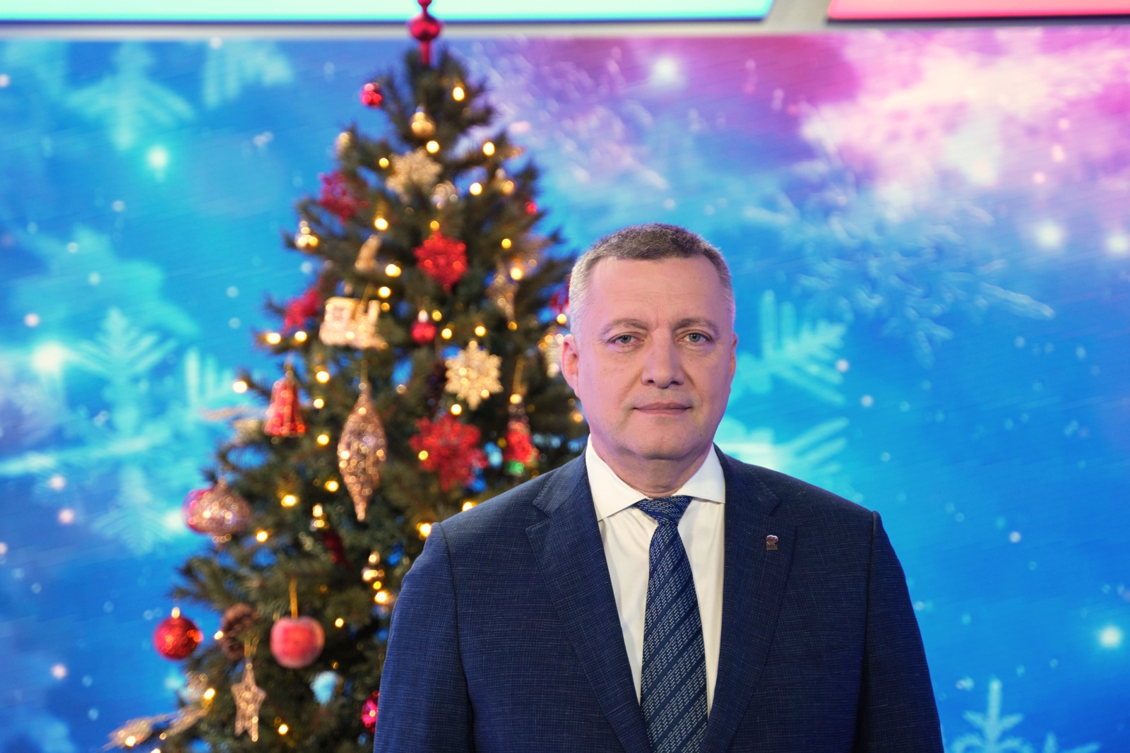 Gubernator Irkutskoy Oblasti Igor Kobzev Pozdravlyaet S Novym Godom